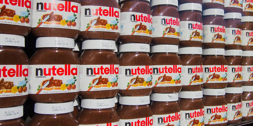 Rayon de pots de Nutella