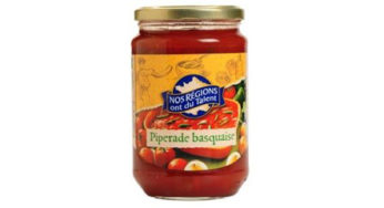 Of the piperade basquaise with pieces of glass